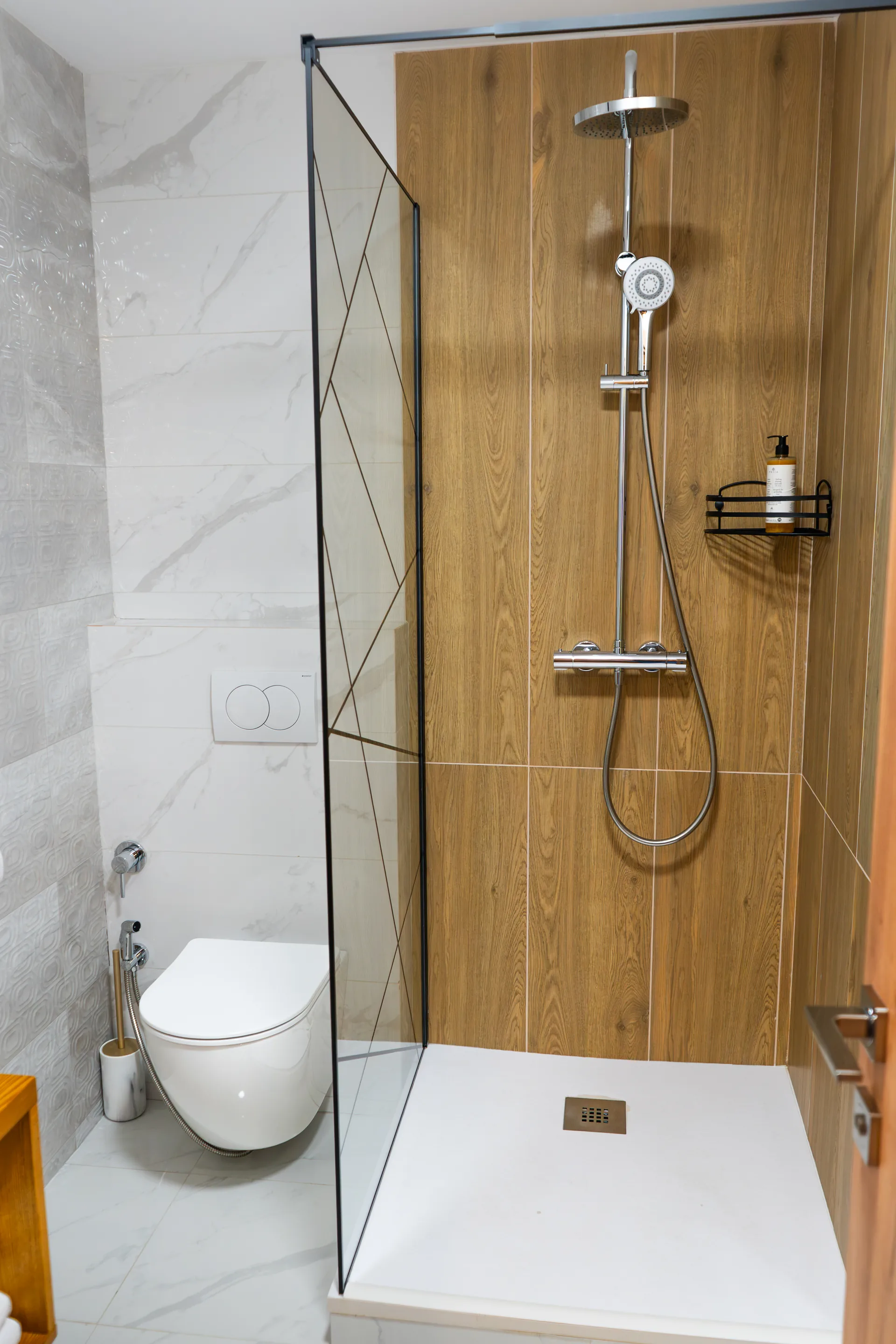 Cameră de Familie Deluxe — cazare Vâlcea, Ecvestria Chalet
